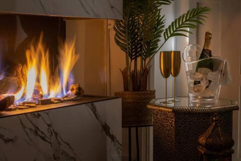 Arabica Suites - Lujosa Vivienda Con Suites Chimeneas En Granada - Centro Buitenkant foto
